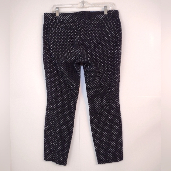Gap women's black and white skinny ankle pants size ( 12 R) - Picture 4 of 13